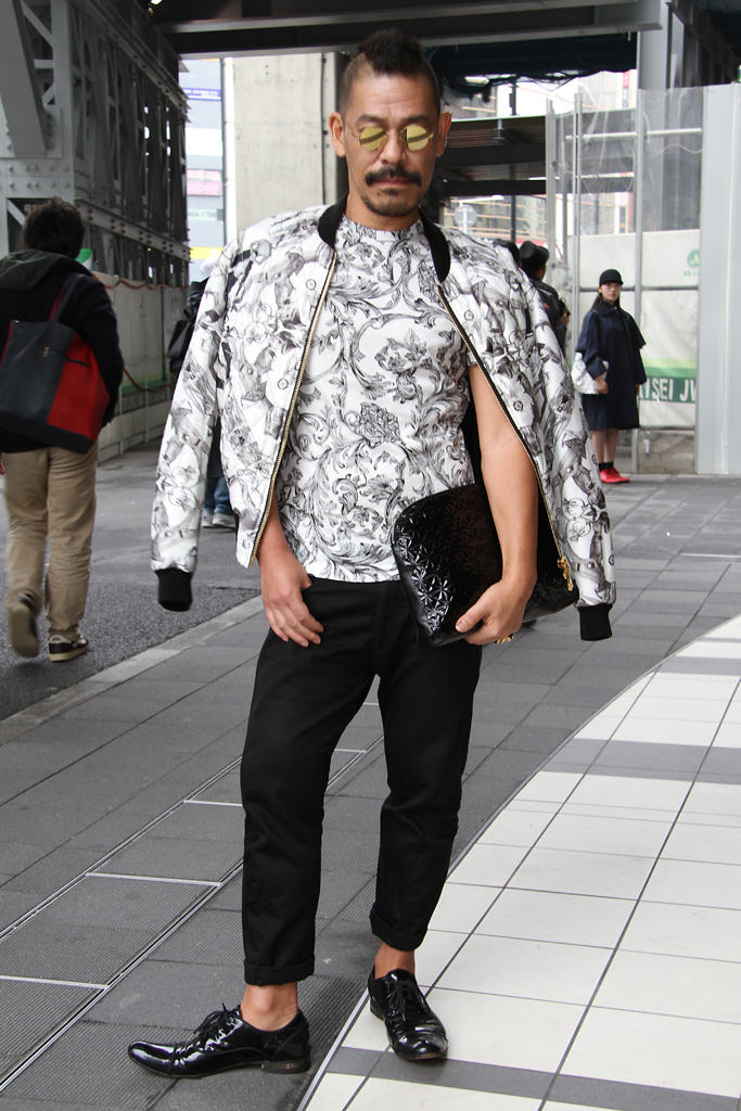 Tokyo Fashion Week street style.